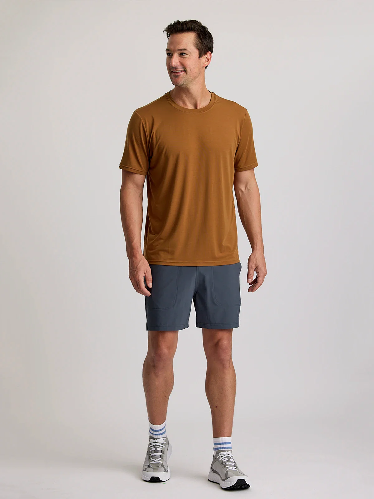 Men's Elevate Lightweight Tee - Russet