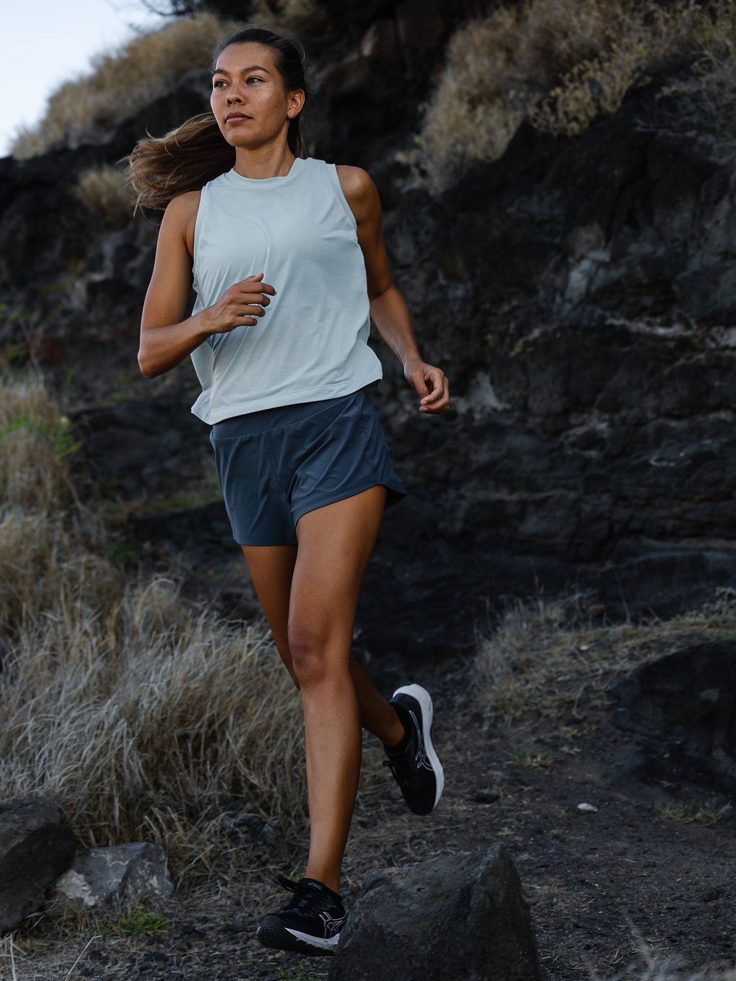 Women's Bamboo-Lined Active Breeze Short – 3" - Seasmoke Camo Cloud Grey